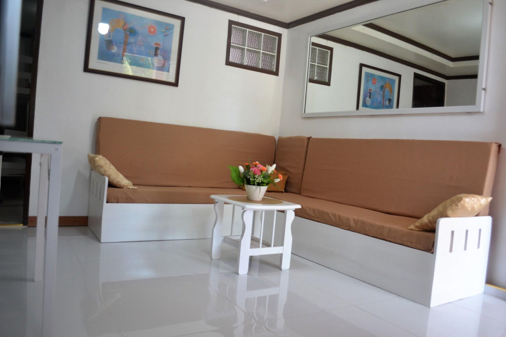 Villa Prescilla Dumaguete City Exterior photo