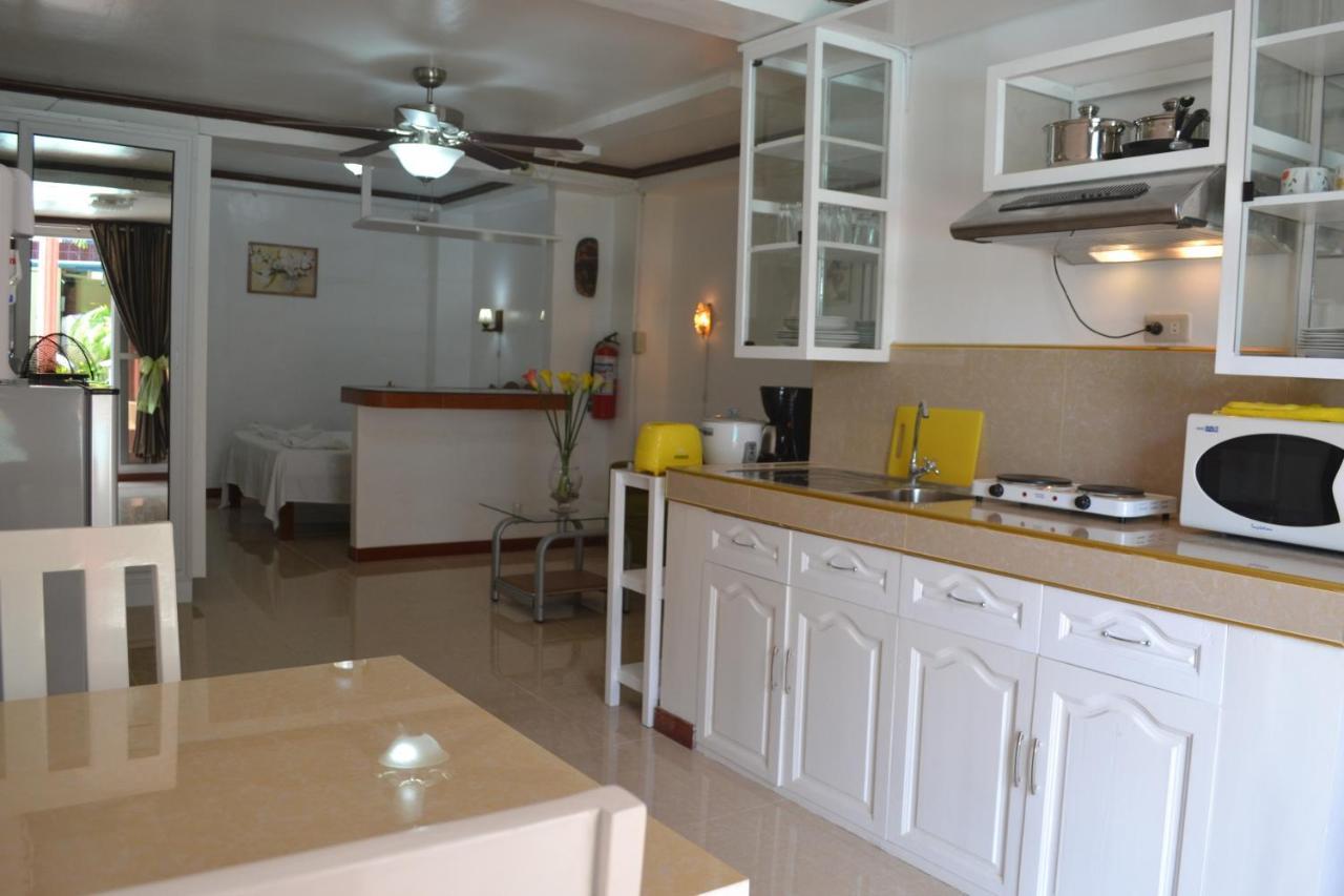 Villa Prescilla Dumaguete City Exterior photo