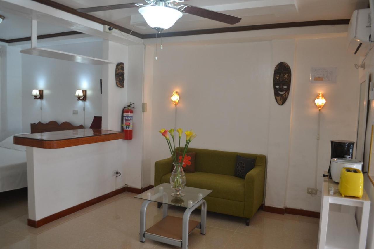 Villa Prescilla Dumaguete City Exterior photo